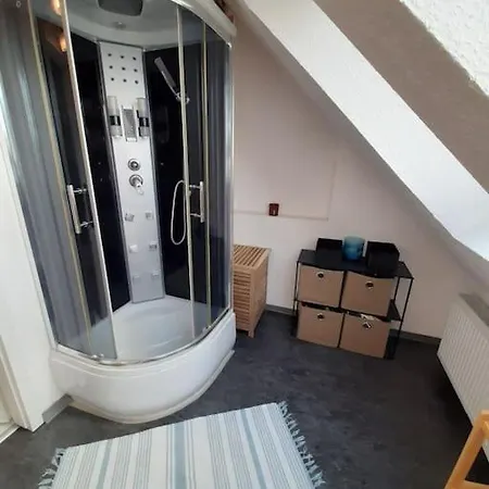 Gemuetliche In Burg *