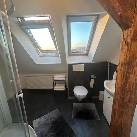 Gemuetliche In Burg *