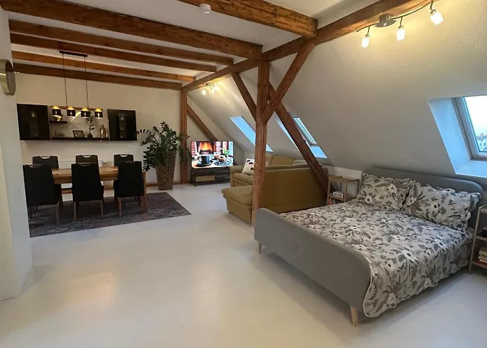 Gemuetliche In Burg *